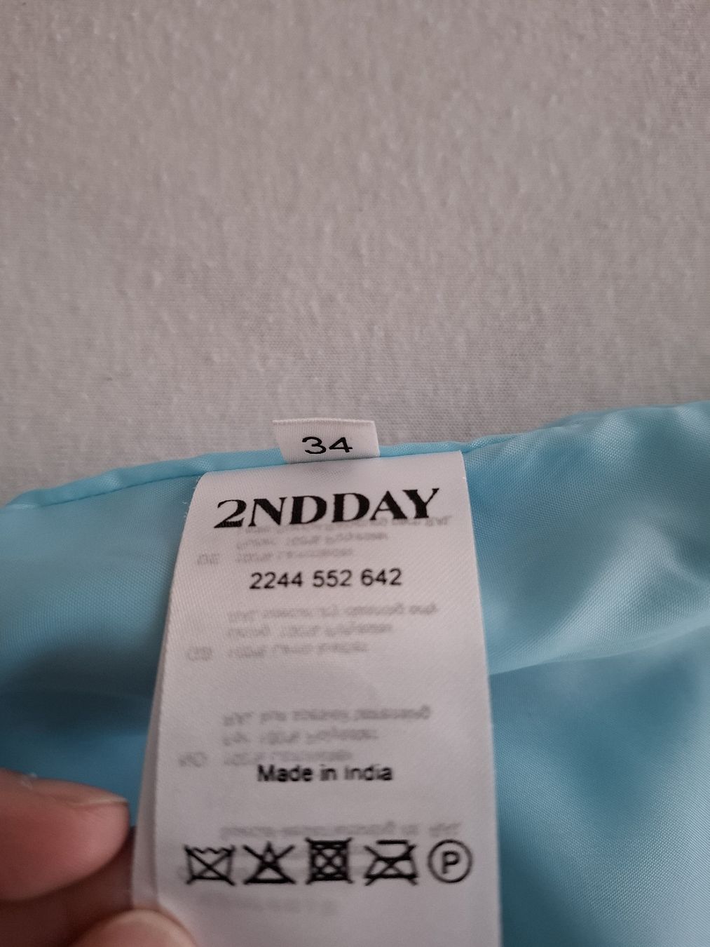 Gonne: 2NDDAY Lederrock, türkis, Gr. 34 – Usato da Rotkreuz venduto da PrelovedPicks 5