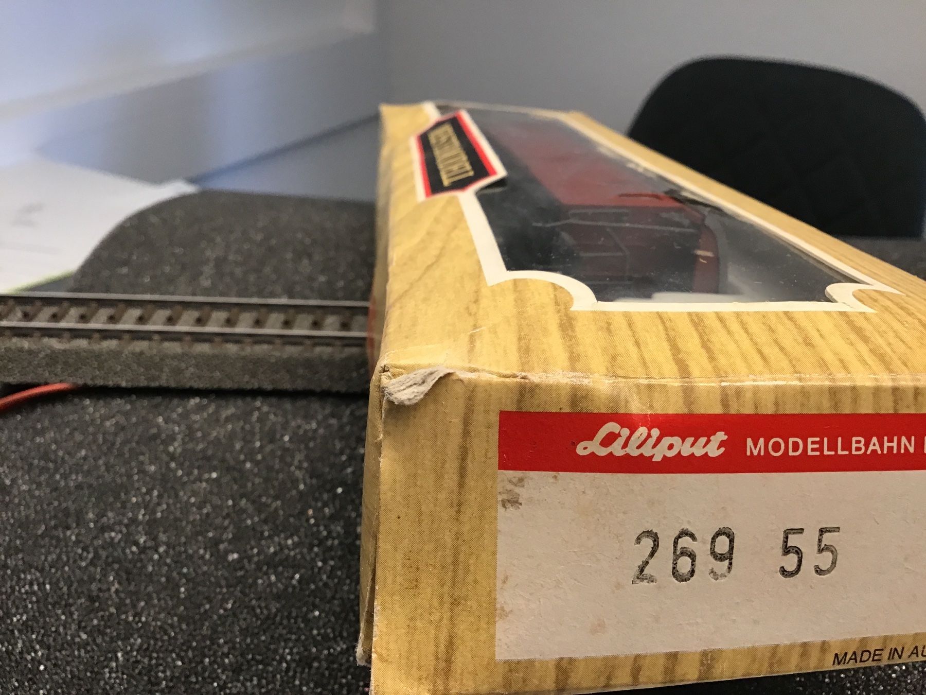 Liliput Modellini di ferrovie: LILIPUT H0 WECHSELSTROM MANNSCHAFTSWAGEN – Usato da Männedorf venduto da Modelle-aller-Art 3