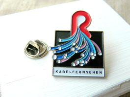 • Kabelfernsehen vintage TV télévision câble - pin M13L.13