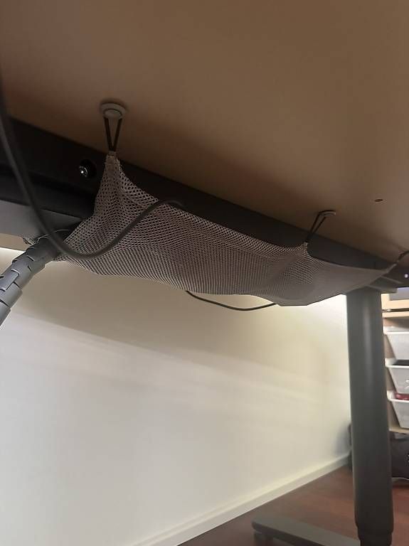 Schreibtische: Electrical ikea desk bekant – Gebraucht aus Meilen von con_cla 3