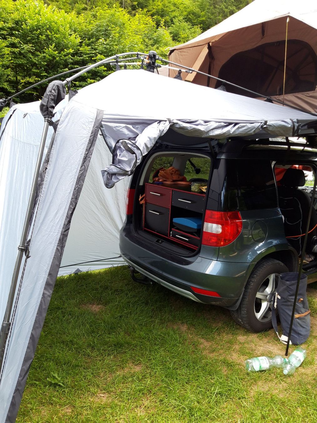 Skoda Automobili: spezieller "Camper" Skoda Yeti 4x4 – Usato da Horw venduto da tomacin 2