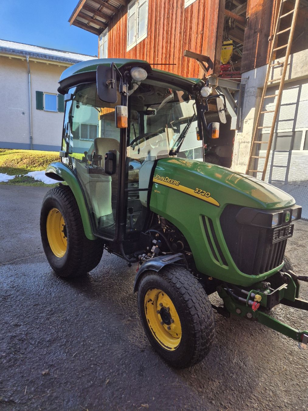 John Deere Traktoren: John Deere 3720 – Gebraucht aus Unteriberg von Prinz011 2