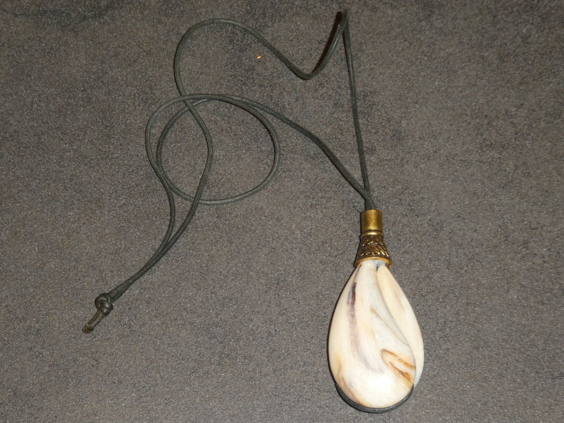 Ketten: Schmuck mit Uhr – Gebraucht aus Mels von KOSL 4