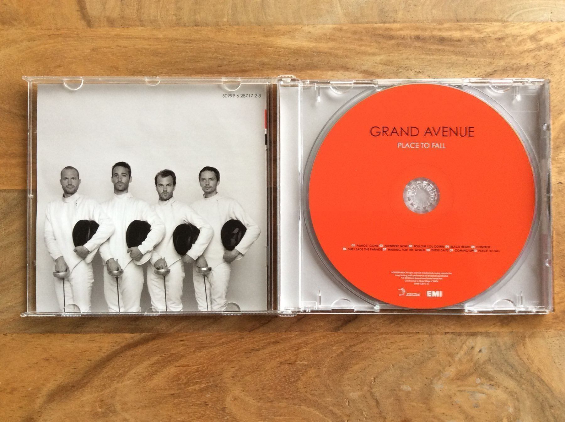 CD: CD Grand Avenue / Place To Fall – Usato da Horgen venduto da flyingpenguin2000 1