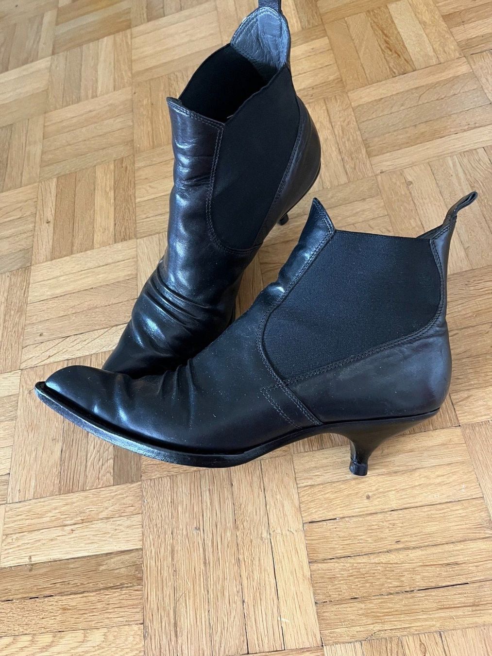 Miu Miu Scarpe da donna: miu miu Stiefletten Grösse 37 1/2 – Usato da Luzern venduto da Lampion 2