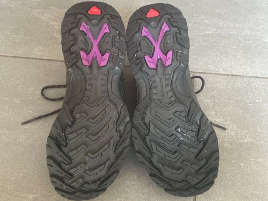 Salomon Scarpe da donna: Salomon Wanderschuhe Damen, Grösse 37 1/3 – Usato da Iseltwald venduto da Waldisch 2