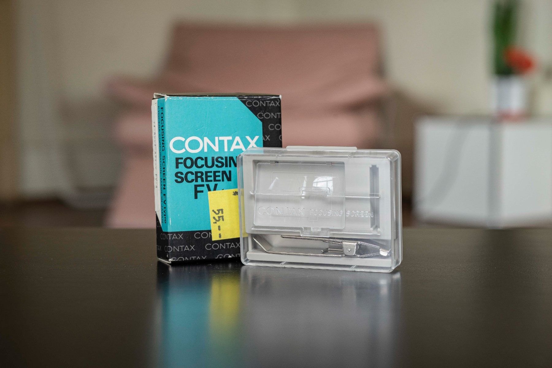 Contax Fotocamera: Contax Focusing Screen FV-4 – Nuovo e nell'imballaggio originale da Biel/Bienne venduto da ivuu