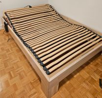 Bettrahmen Hasena aus Massivholz, 140x200cm, Top-Zustand