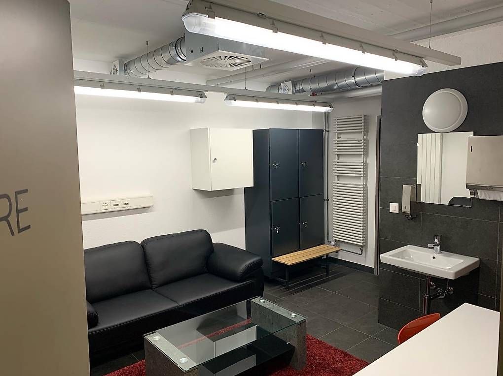 Lampen: T8 LED Röhre – Neu und originalverpackt aus Locarno von Businesstrading
