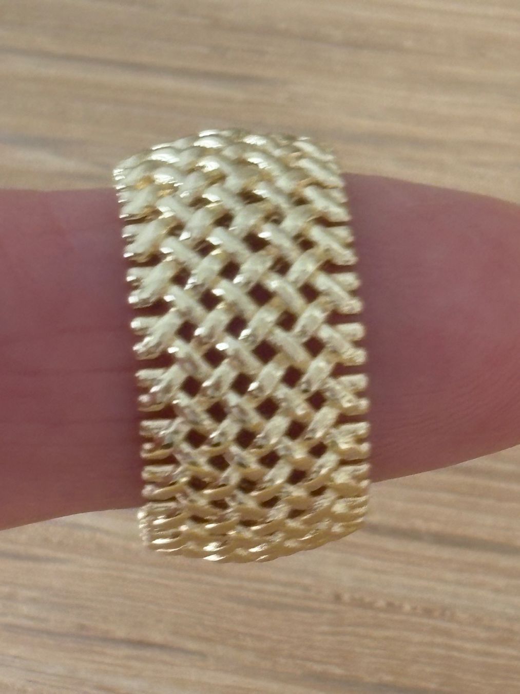 Anelli: Luxus Elegante Gr. 19/9 Ring Memoire Farbe: Gold – Difettoso da Biel-Bienne venduto da Roserosse13 2