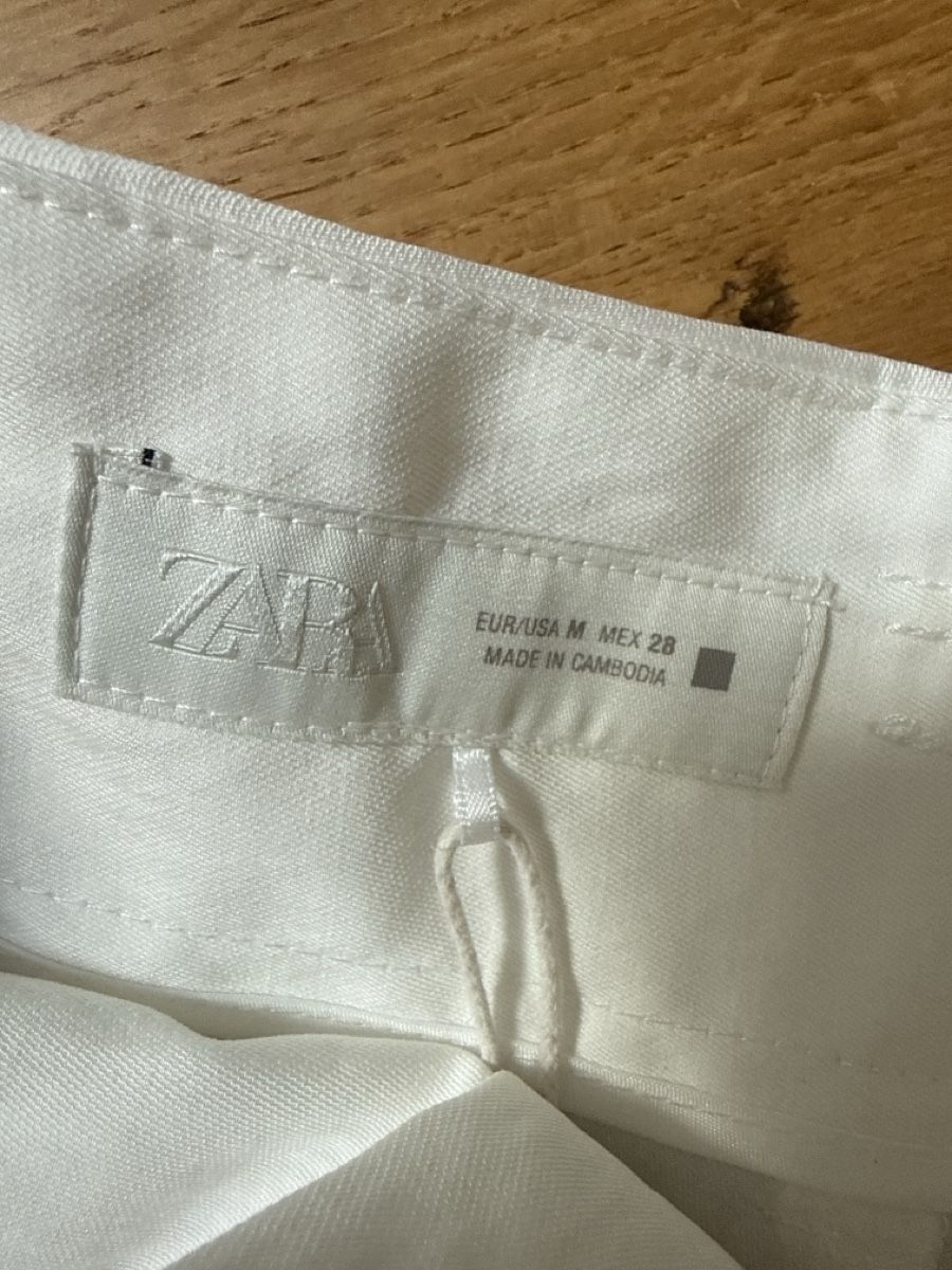 Zara Hosen: Zara Bermuda - Size M – Neu (gemäss Beschreibung) aus Zürich von bremetobias 1