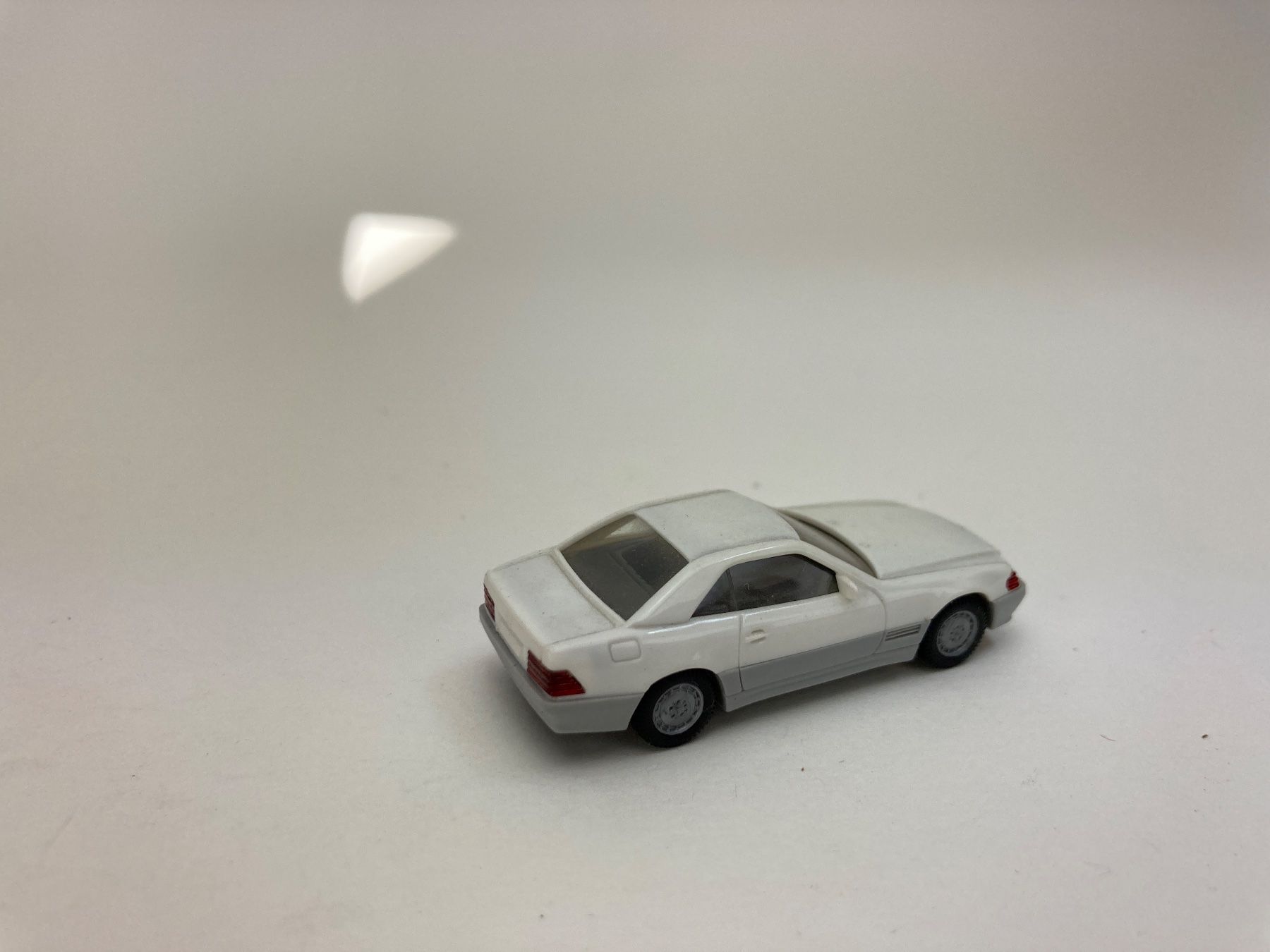 Wiking Modellautos: Mercedes 500 SL Coupe weiss – Gebraucht aus Elm von Wikmtz 1
