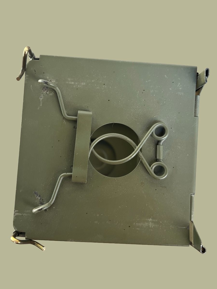 Schweizer Armee Laternen: Lanterne Militaire Pliable WW2 – Gebraucht aus Bellevue von Belafer 3