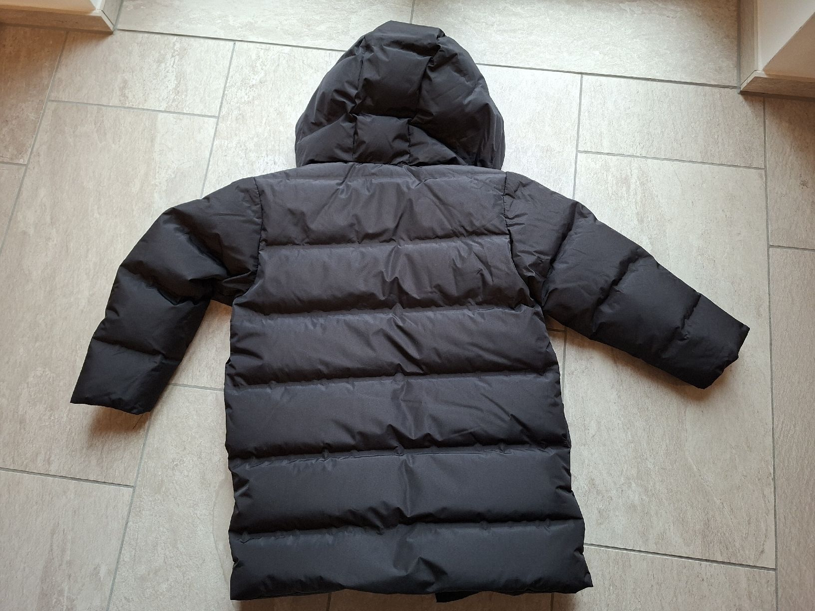 Zara Giacche & Cappotti: Zara Daunen Einterjacke akinder gr 7 / 122cm  – Nuovo (secondo la descrizione) da Neukirch-Egnach venduto da Martin2019 2