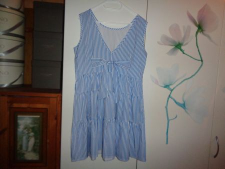 *** Leichtes Sommerkleid *** / Streifen / Neu