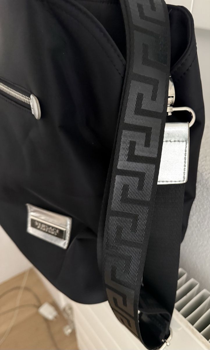 Versace Sacs femmes: Sac Versace – D'occasion à Vésenaz par NORA1325 3