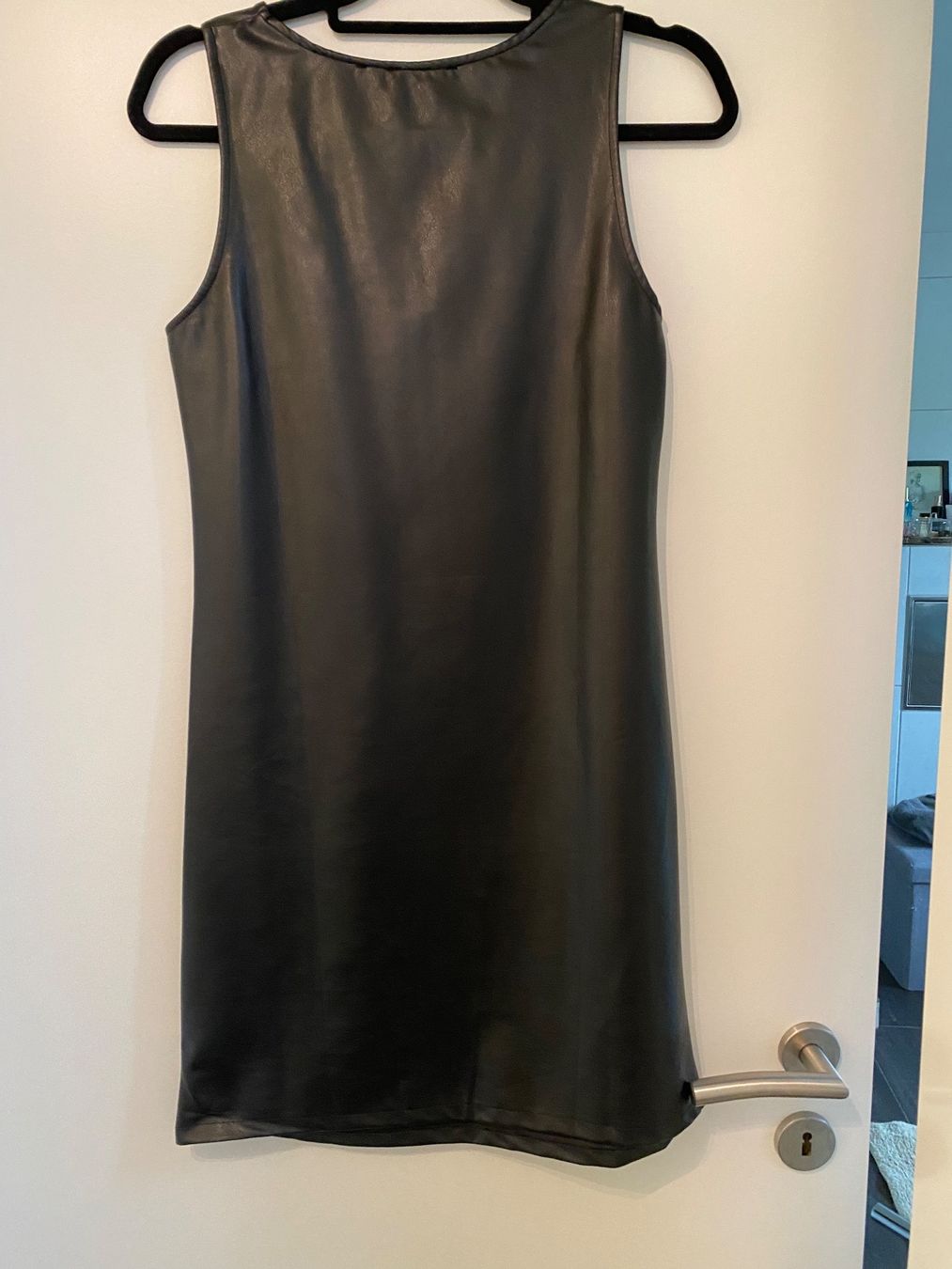 La Redoute Vestiti: Kunstleder-Kleid, Gr. 36, schwarz – Usato da Hittnau venduto da Birdie68 2