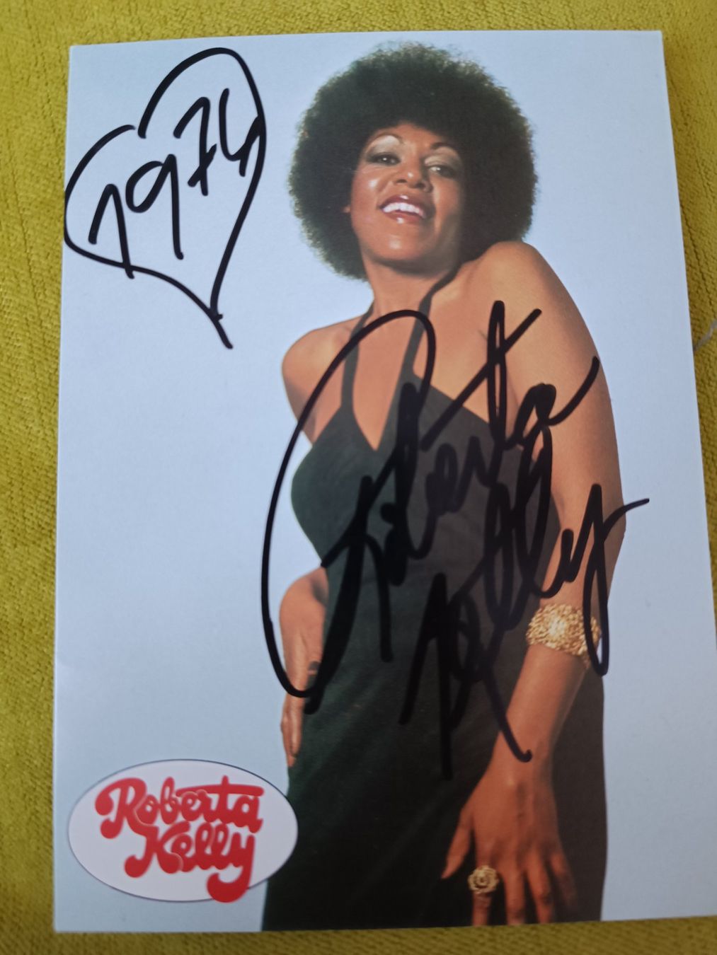 Autogramme: Roberta Kelly  - handsignierte alte Autogrammkarte – Gebraucht aus Menziken von Artographs