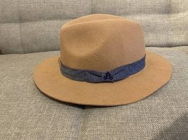 Hut Scotch&Soda