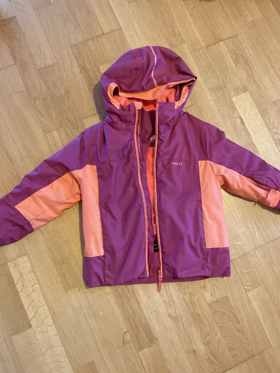 Decathlon Giacche & Cappotti: Winter/Skijacke 110/116  – Usato da Oetwil am See venduto da mar_t7ct