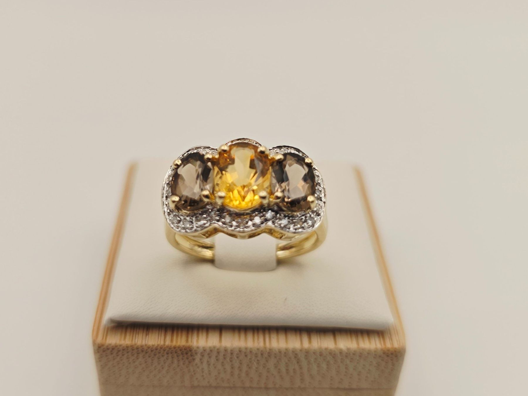 Ringe: Gold Ring 585 Gold 14KT Rauchquarz Citrin Brillanten Gr 53 – Neu (gemäss Beschreibung) aus Stein am Rhein von JuwelierSteinbock.CH