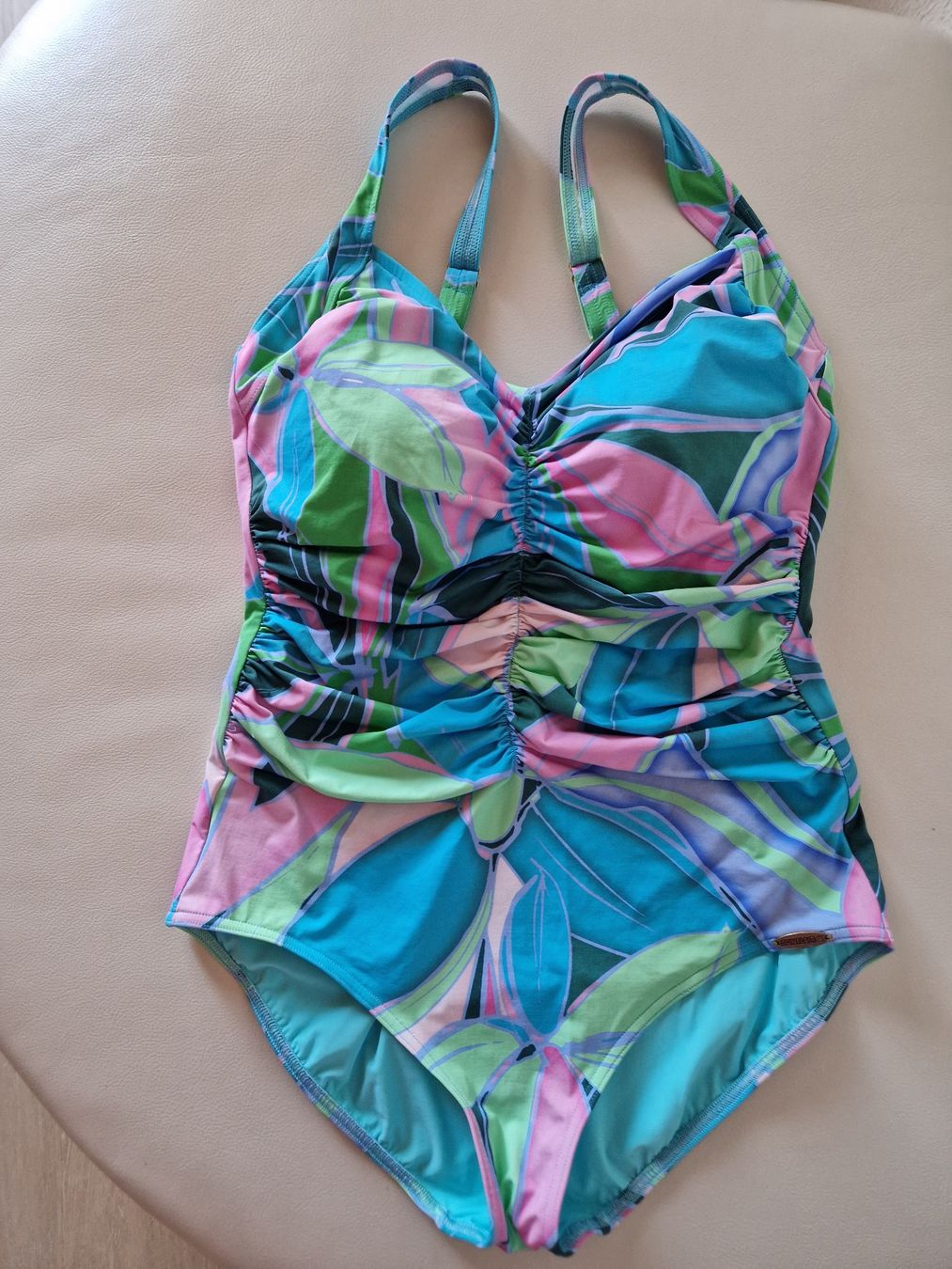 Sunflair Badekleider & Bikinis: Sunflair Badeanzug bunt, Gr. 44F – Neu und originalverpackt aus Müntschemier von fralion
