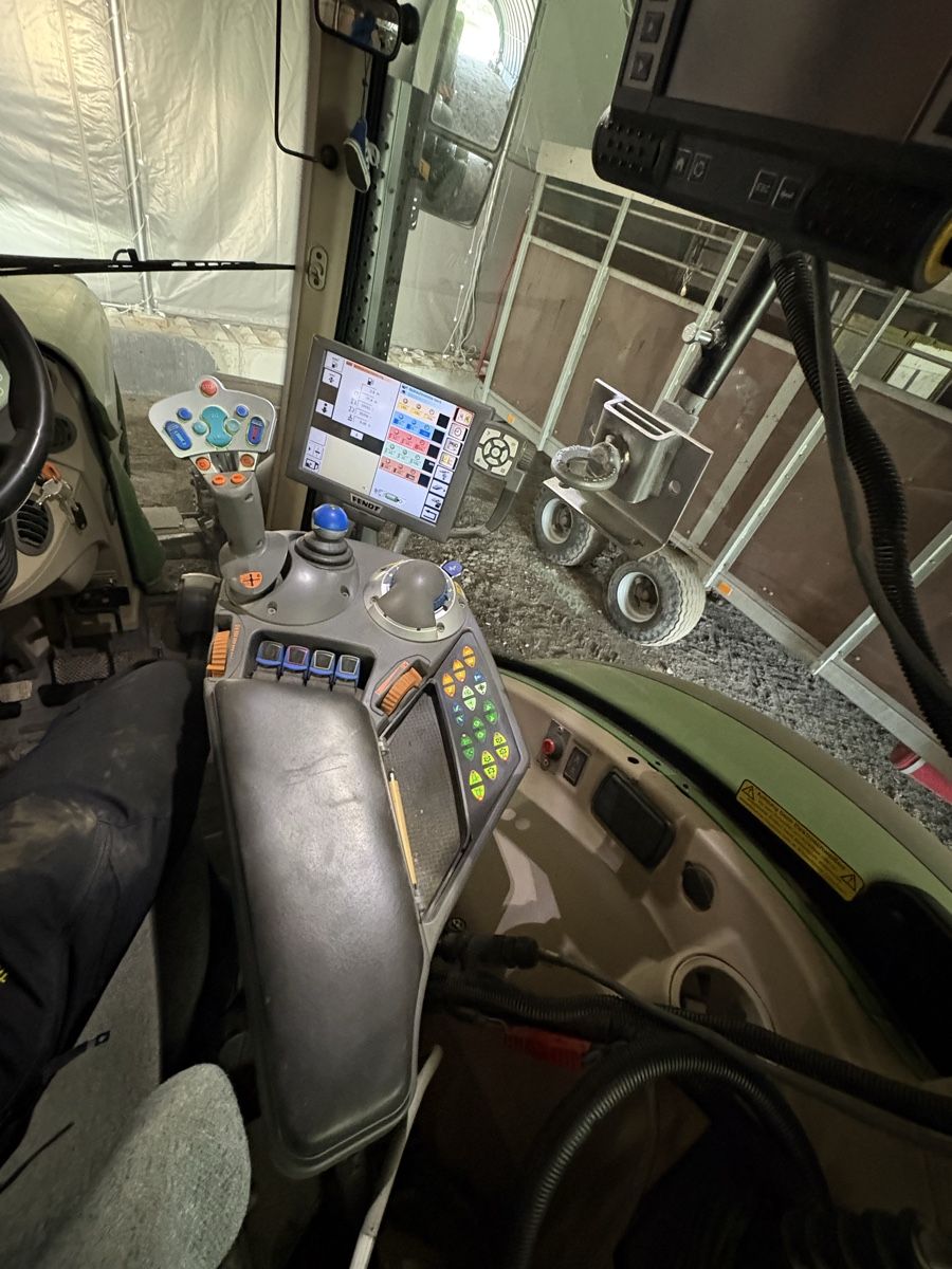 Fendt Trattori: Fendt 724 Vario Profi+ Traktor – Usato da Vaduz venduto da TRANS-AGRAR 3