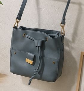 Borse da donna: Damen Handtasche grau – Usato da Erlinsbach SO venduto da omlag
