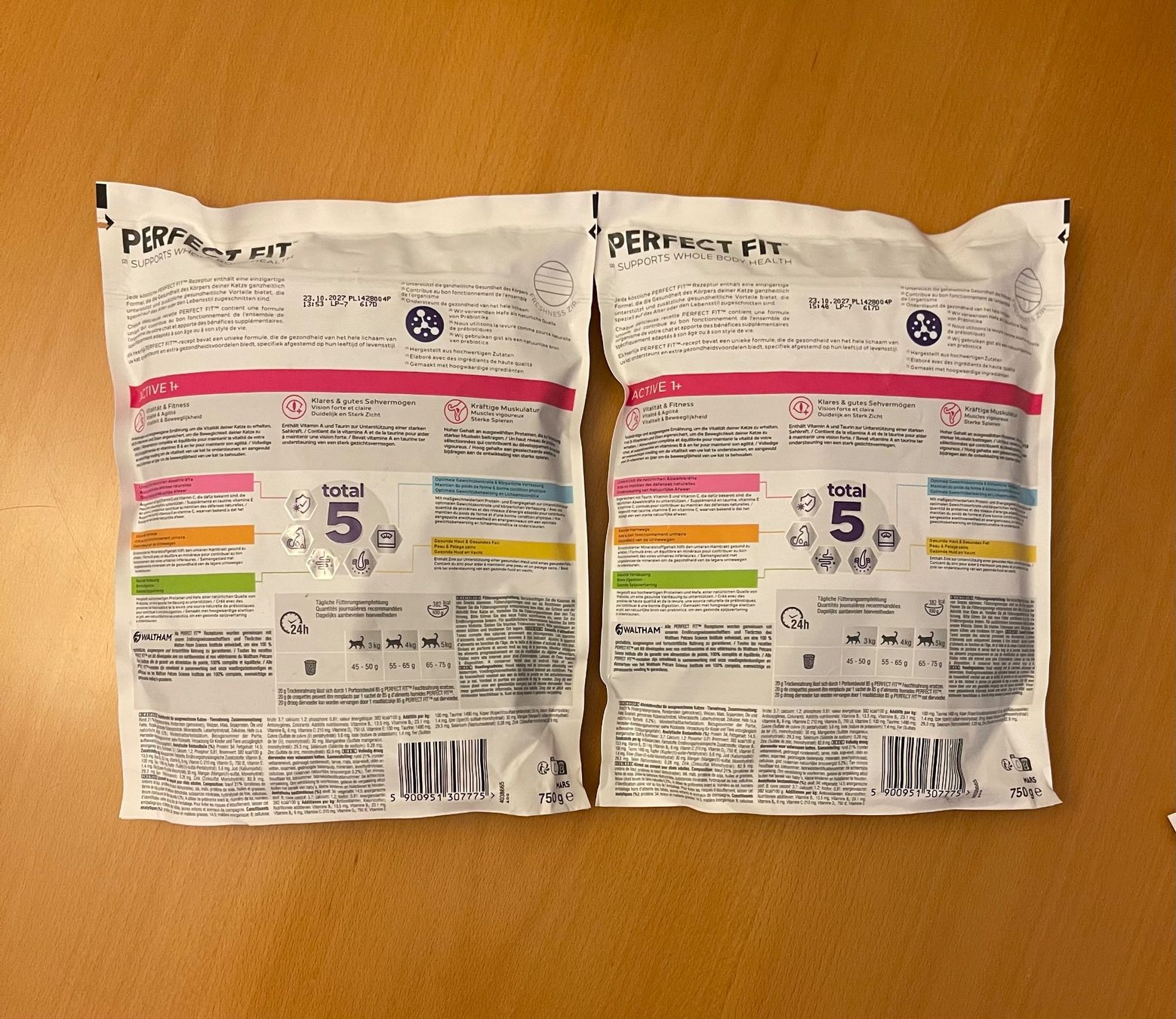 Nourriture: 2 Beutel Perfect Fit Trockenfutter Active 1+ mit Rind – Neuf avec emballage d'origine à Basel par Seifehuesli 1