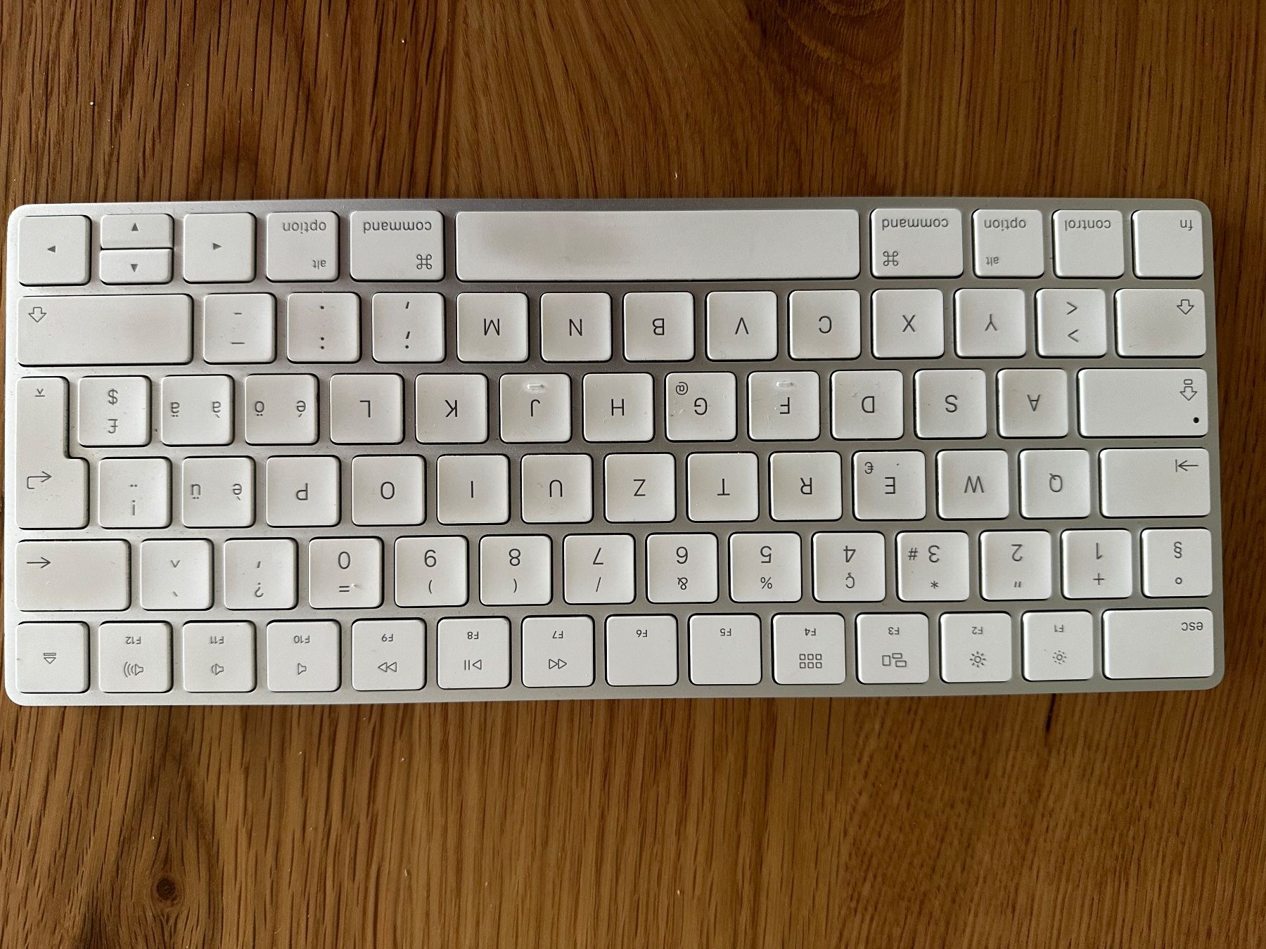 Apple Claviers: Magic Keyboard ohne Ziffernblock – D'occasion à Weinfelden par Automediator