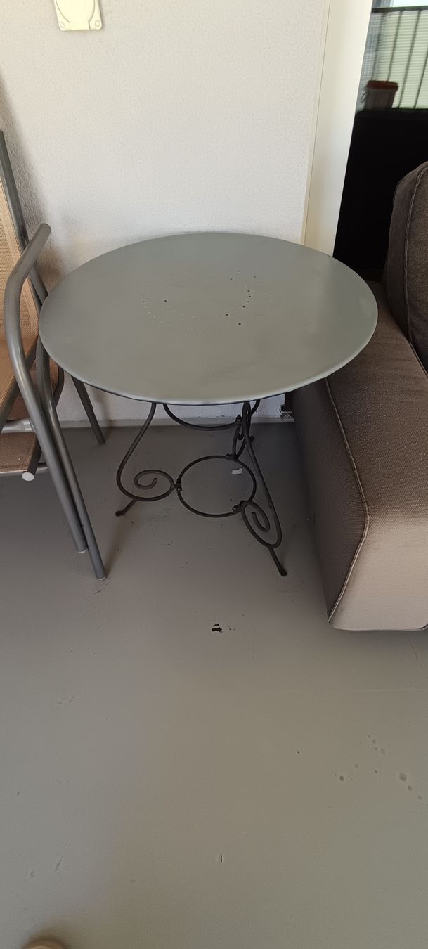 Pfister Tischset: Gartentisch oder Stuhl, ideal für Balkon,Terrasse – Gebraucht aus Beringen von ptt_c5nt 2