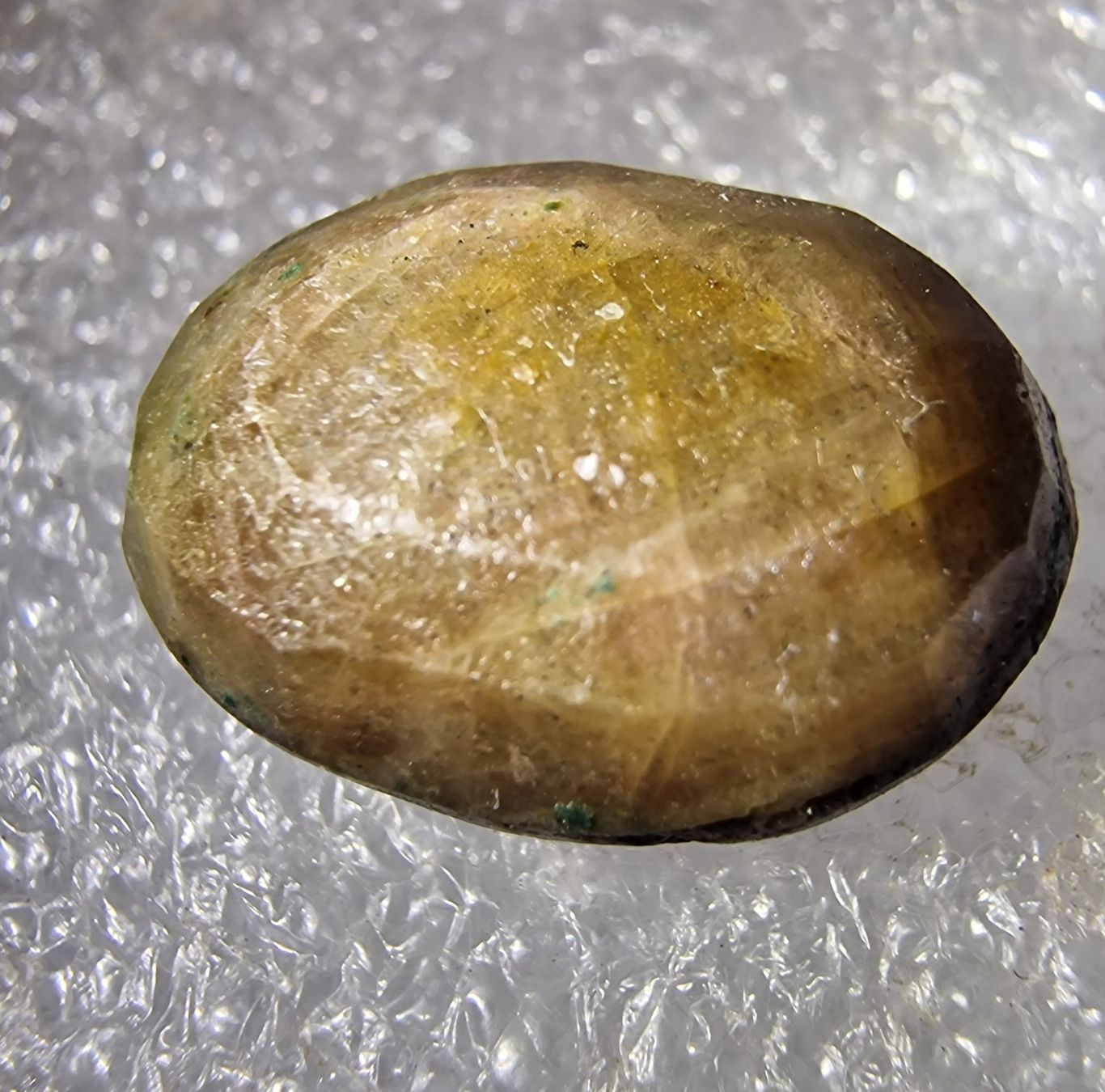 Pietre preziose: 16,2 ct Saphir doré naturel – Usato da Carouge GE venduto da Crystal_Energy 1