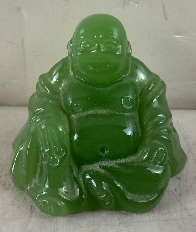 Grüner Jade Buddha - Glücksbringer für Dein Zuhause. (Gebraucht) in ...
