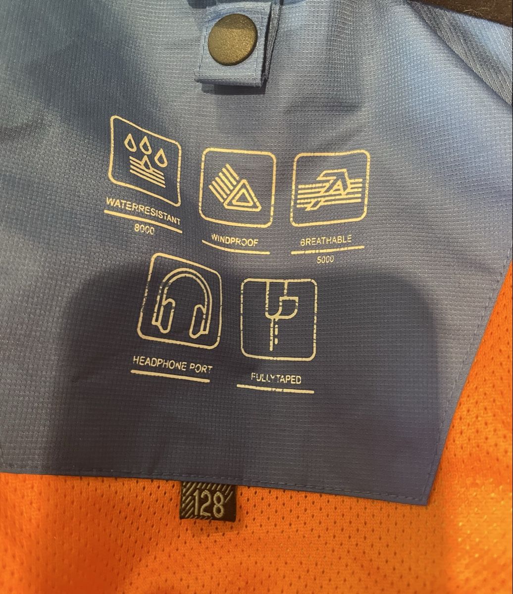 Trevolution Giacche & Cappotti: Kapuzenjacke Kids – Usato da Büren an der Aare venduto da mii_57vx 2