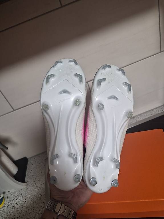 Herrenschuhe: Nike Vapor 17 Academy – Neu und originalverpackt aus Buttes von yayost 1