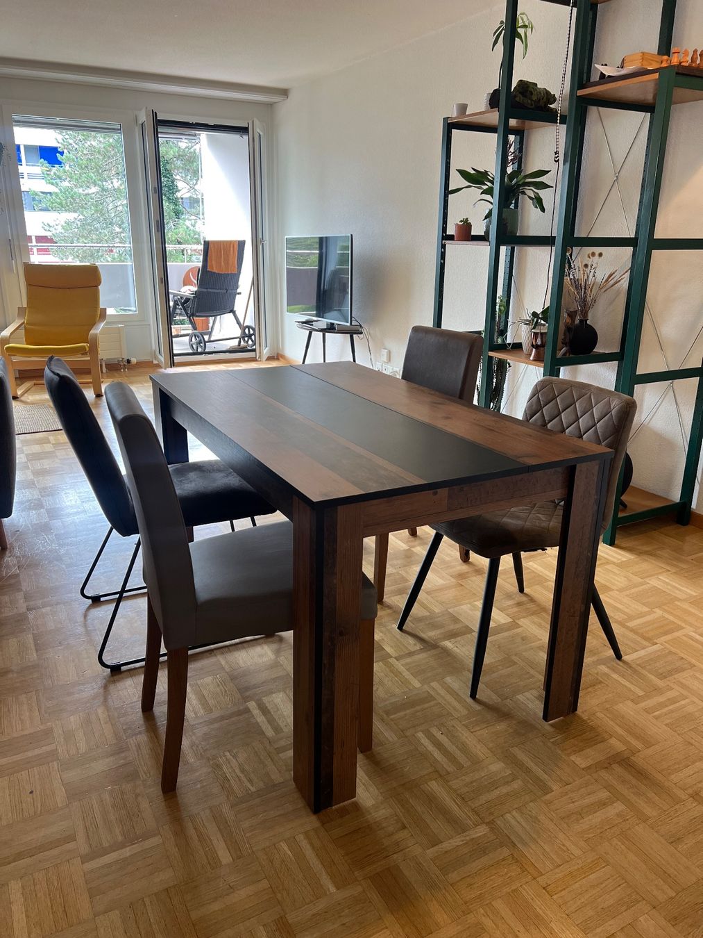 Tavoli: Esstisch aus MDF-Holz – Usato da Luzern venduto da bob_w89b 2