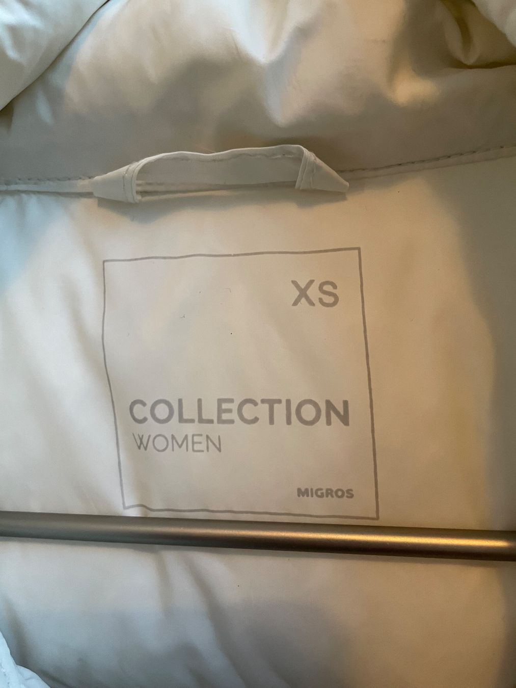 Gilets & Westen: MIGROS Daunengilet – Gebraucht aus Bern von leokislig 2