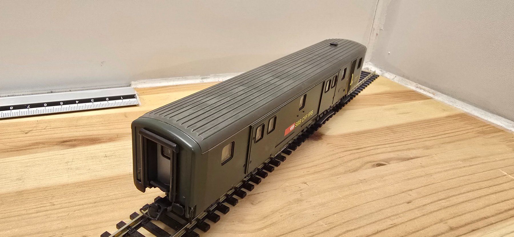 Roco Modellini di ferrovie: Roco 44476 SBB Gepäckwagen – Nuovo (secondo la descrizione) da Büsserach venduto da ModellbahnDepot 4