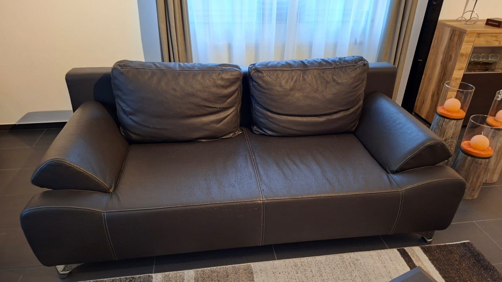 Divani: Schlafsofa aus Kunstleder – Usato da Wigoltingen venduto da blautiger