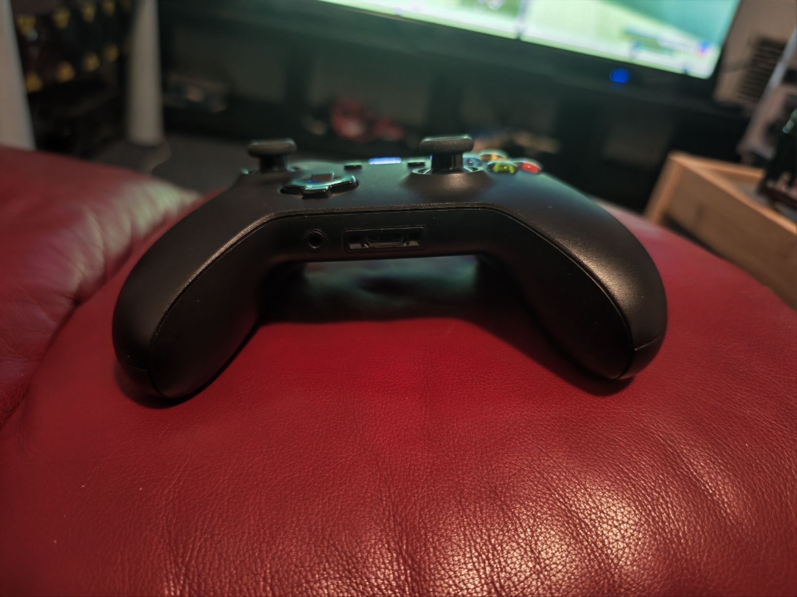 Microsoft Controller: Xbox Wireless Controller Black good condition – Usato da Vessy venduto da guojin99 2