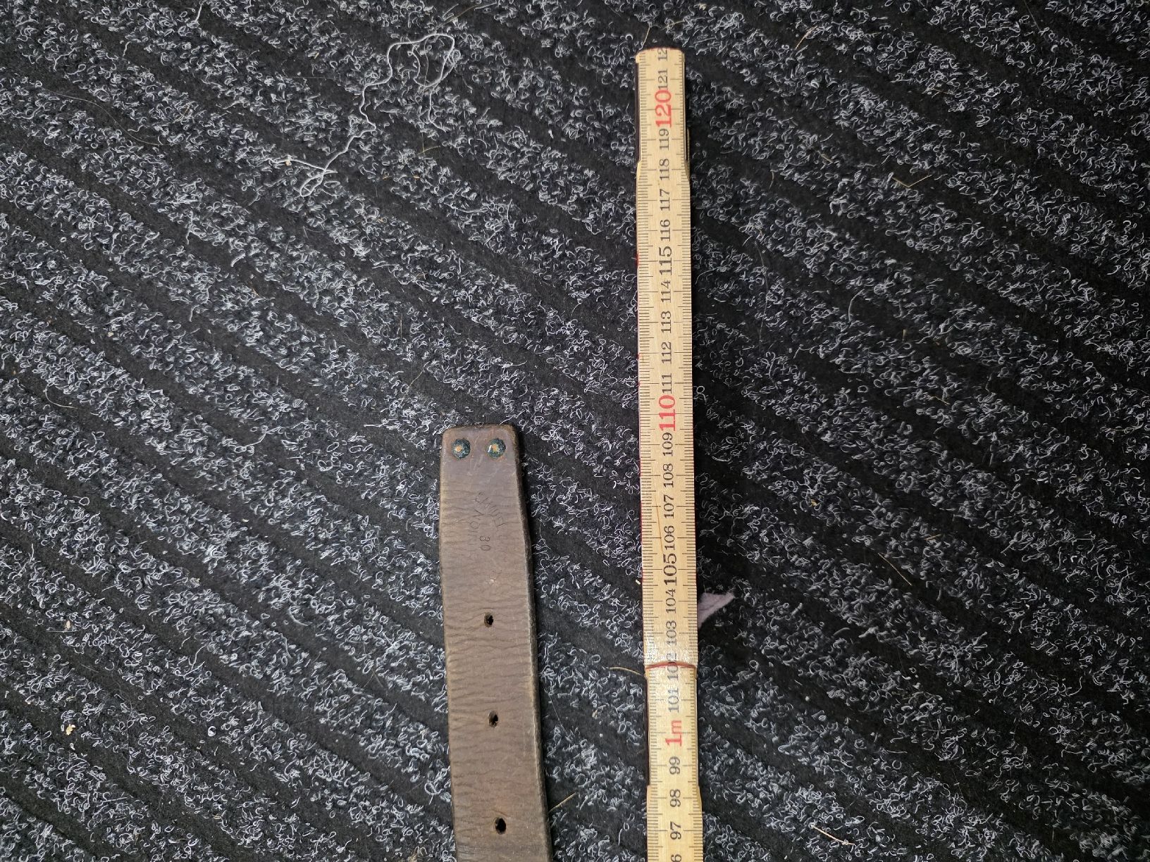 Cinture: Militär Gurt Armee 110 cm – Usato da Dorf venduto da Echo_Elements 2