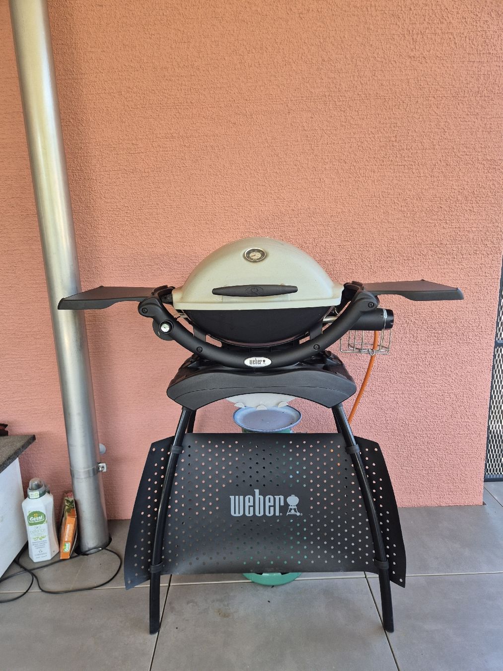 Griglie: Weber Grill Q220 – Usato da Winterthur venduto da Arcticwolf55 1