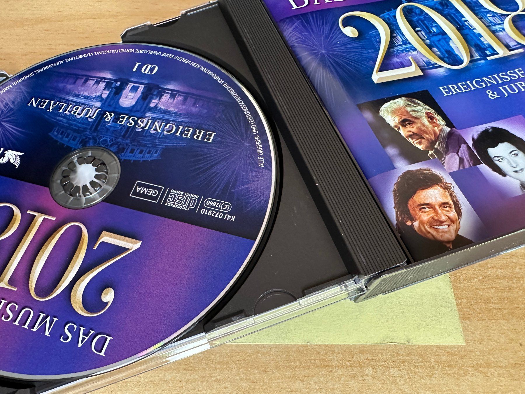 CD: Various - Das Musik-Jahr 2018 - 3 CD – Usato da Rikon im Tösstal venduto da Alpenmutz 2