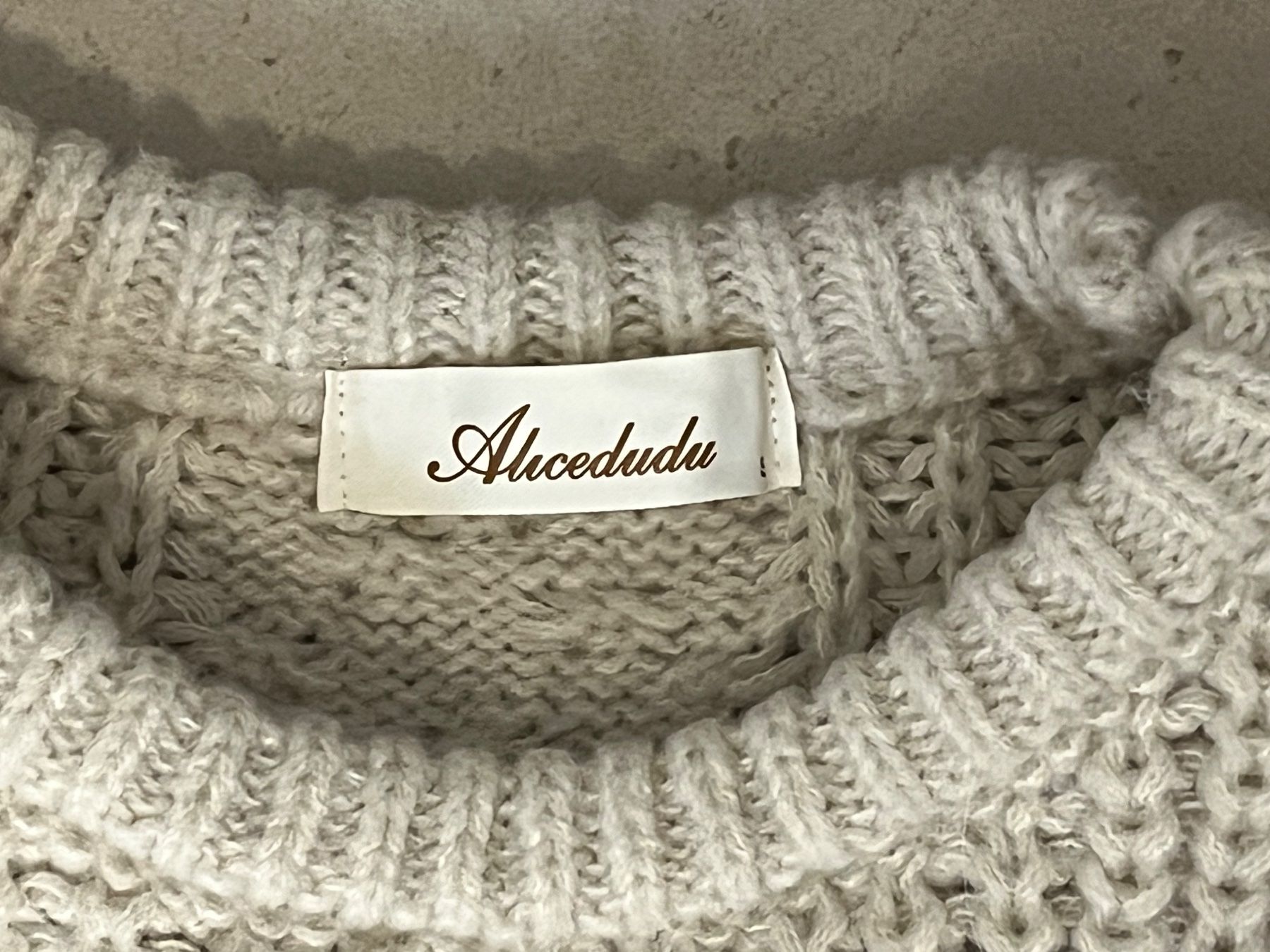 Pulls & Sweat-shirts: Strickpullover Gr S (oversized) – D'occasion à Luzern par Sono2 2