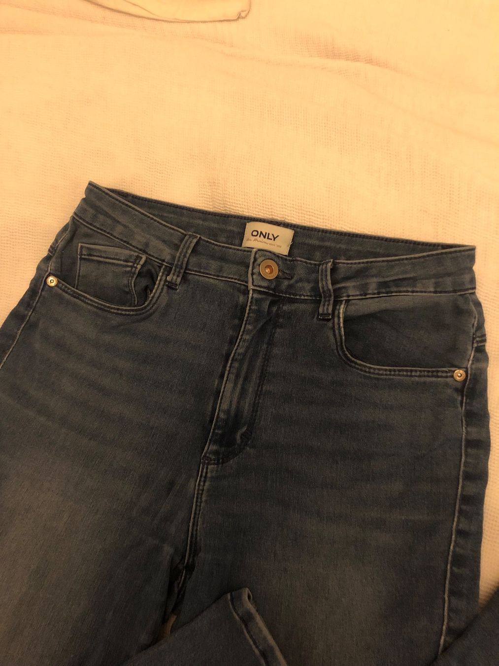 Only Pantaloni: Damen Jeans Only – Usato da Zürich venduto da cha_7n8s 1