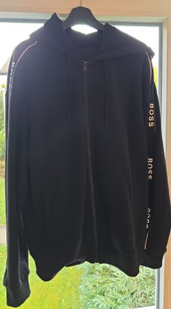 Schwarzer BOSS Trainer Fullset
