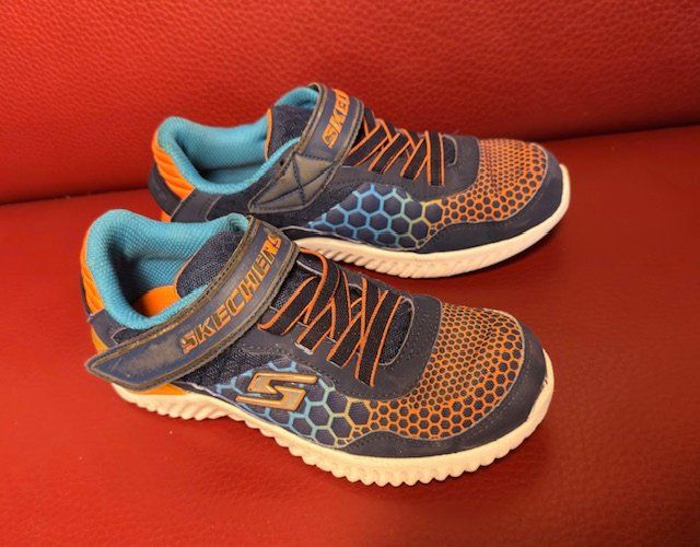 Skechers Scarpe per ragazzi: Skechers Grösse 35 – Usato da Lömmenschwil venduto da classico01 1