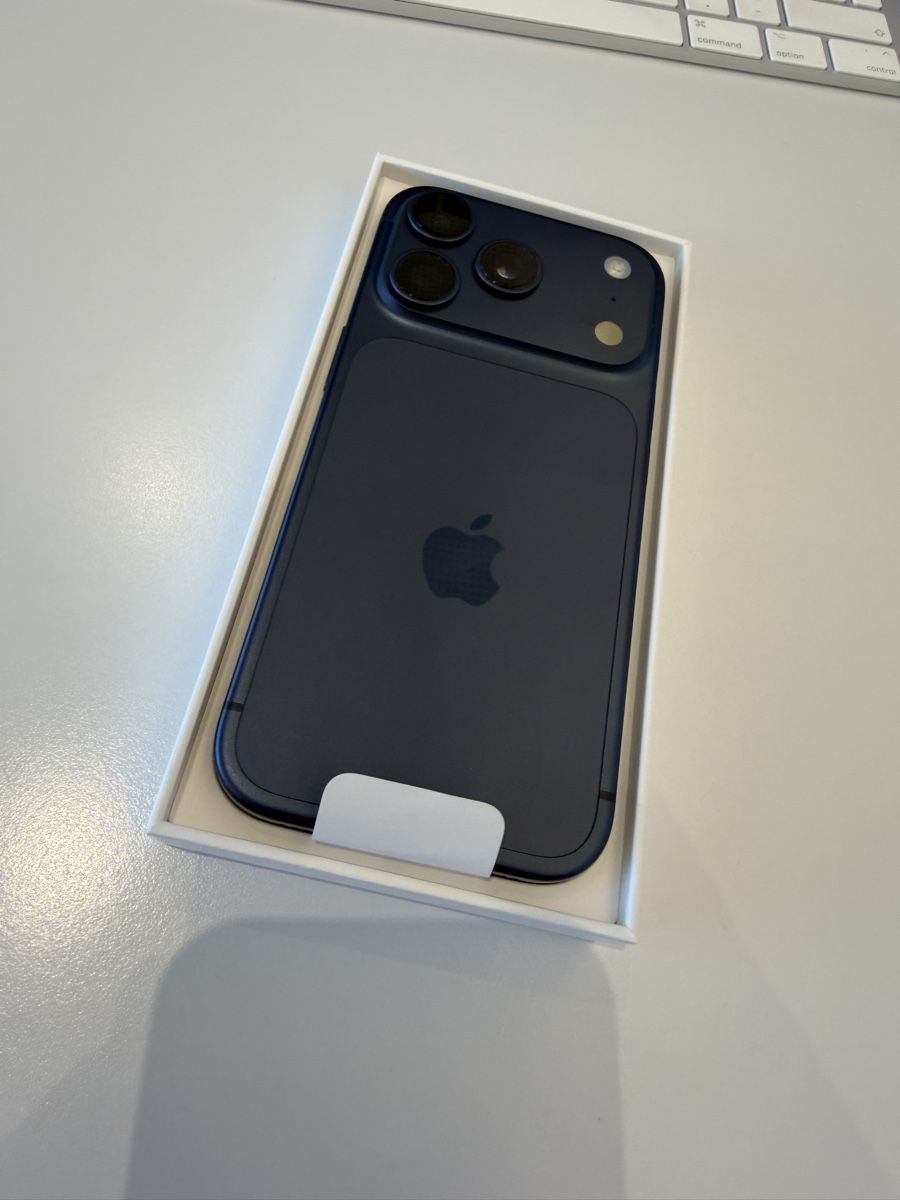 Apple Telefoni cellulari / Smartphones: iPhone 17 Pro Max 512GB, Deep Purple  – Usato da Arbon venduto da Herbfo 2