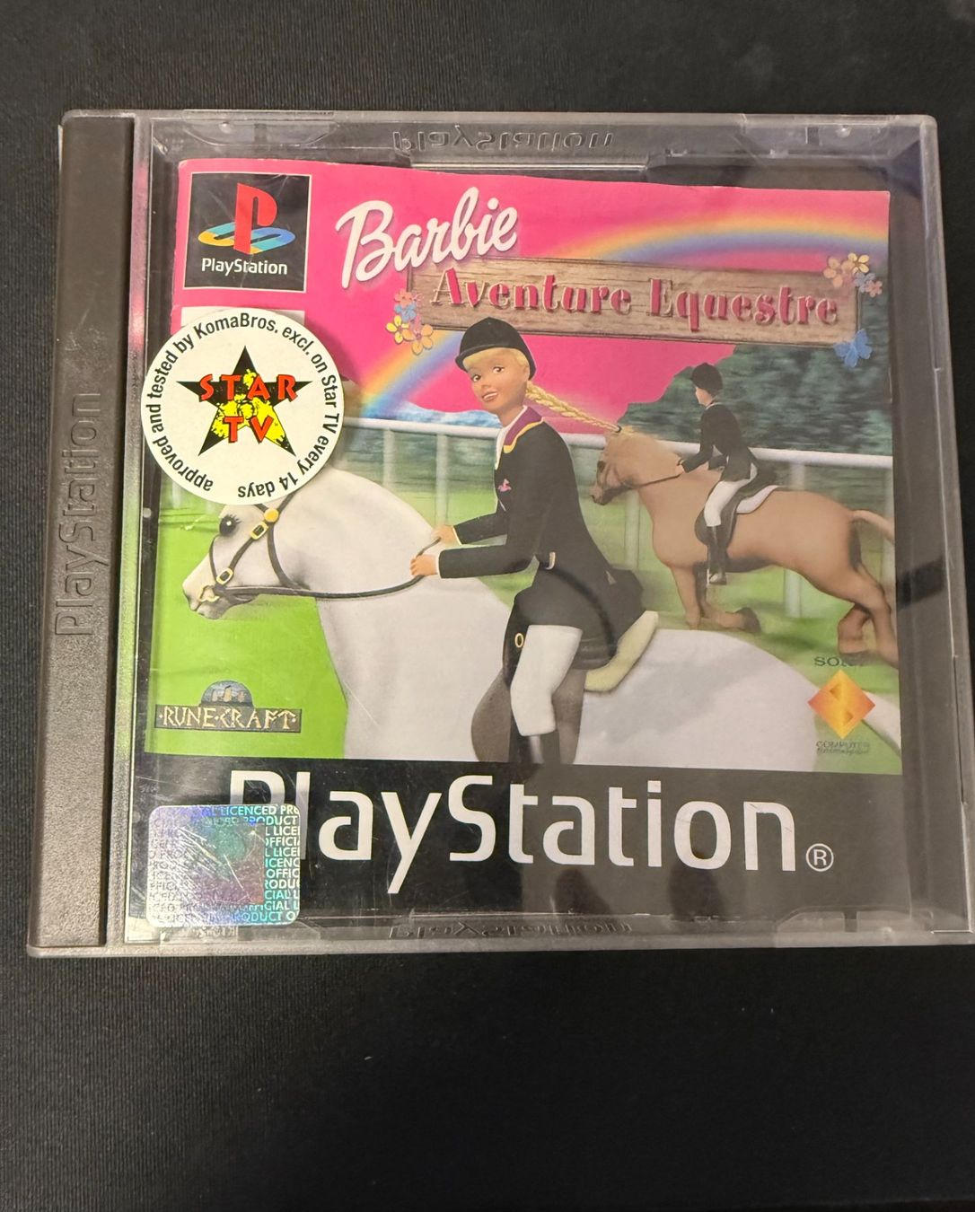 Sony Giochi: Barbie Aventure Equestre - PS1 – Usato da Pont-de-la-Morge venduto da Darfal