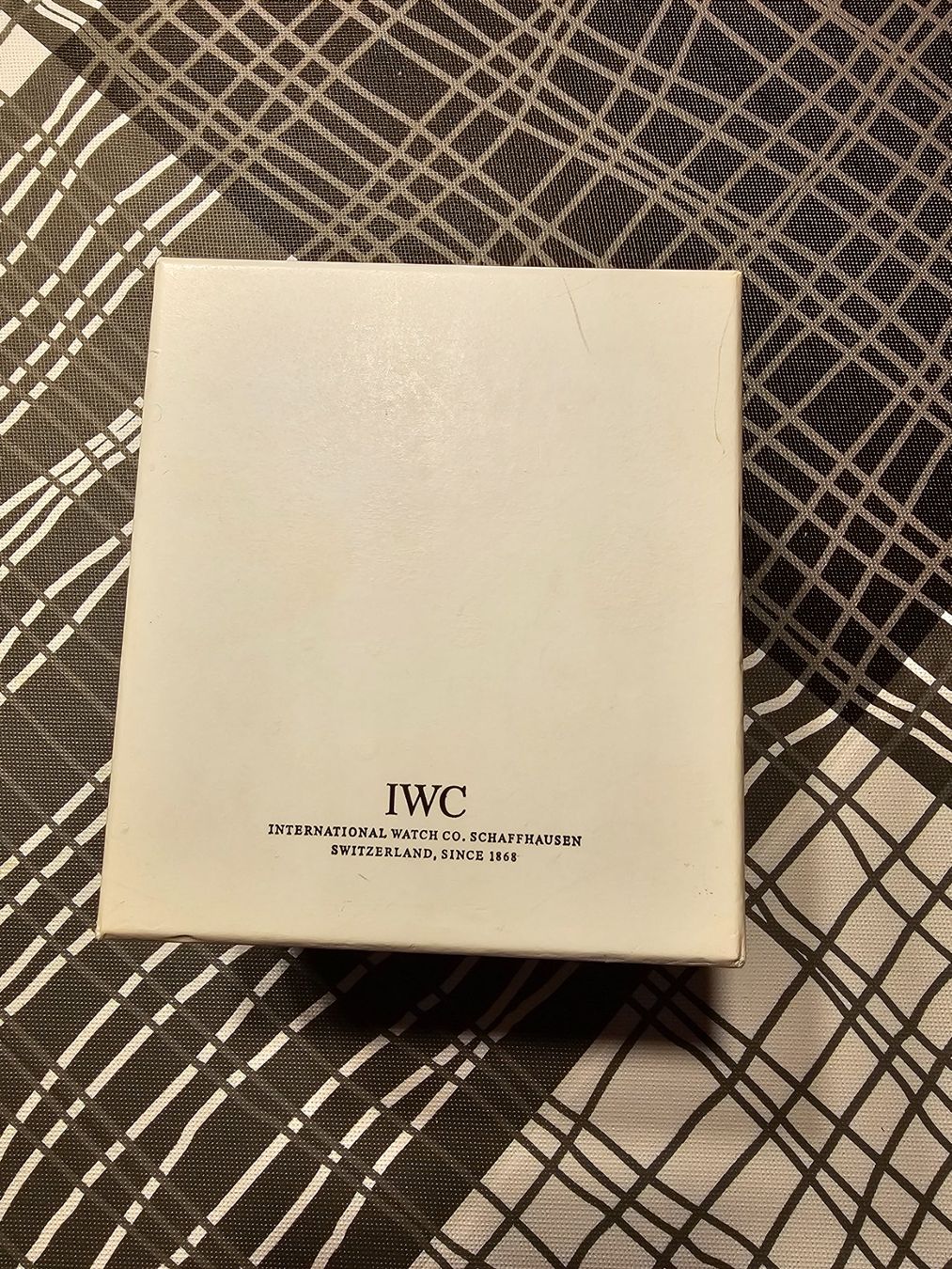 IWC Uhren: IWC Porsche Design Titanium Damenuhr – Gebraucht aus Kiental von MeSa_Niesen 4